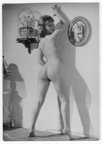 Photo pin jolie femme au - photo, up